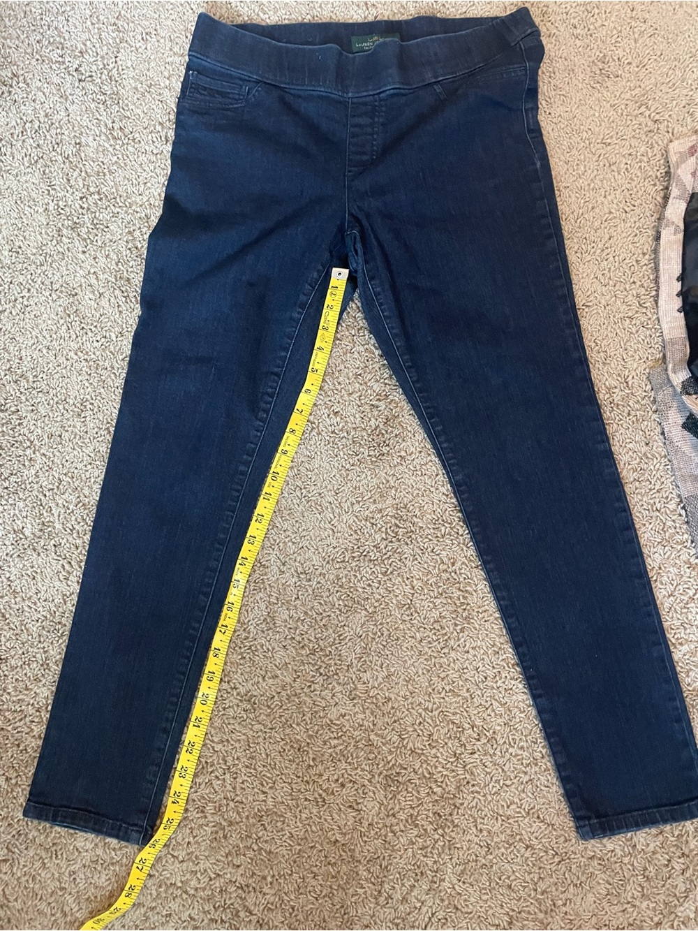Ralph Lauren Woman’s Pull-up Jeans in Sz 10 in dark blue wash